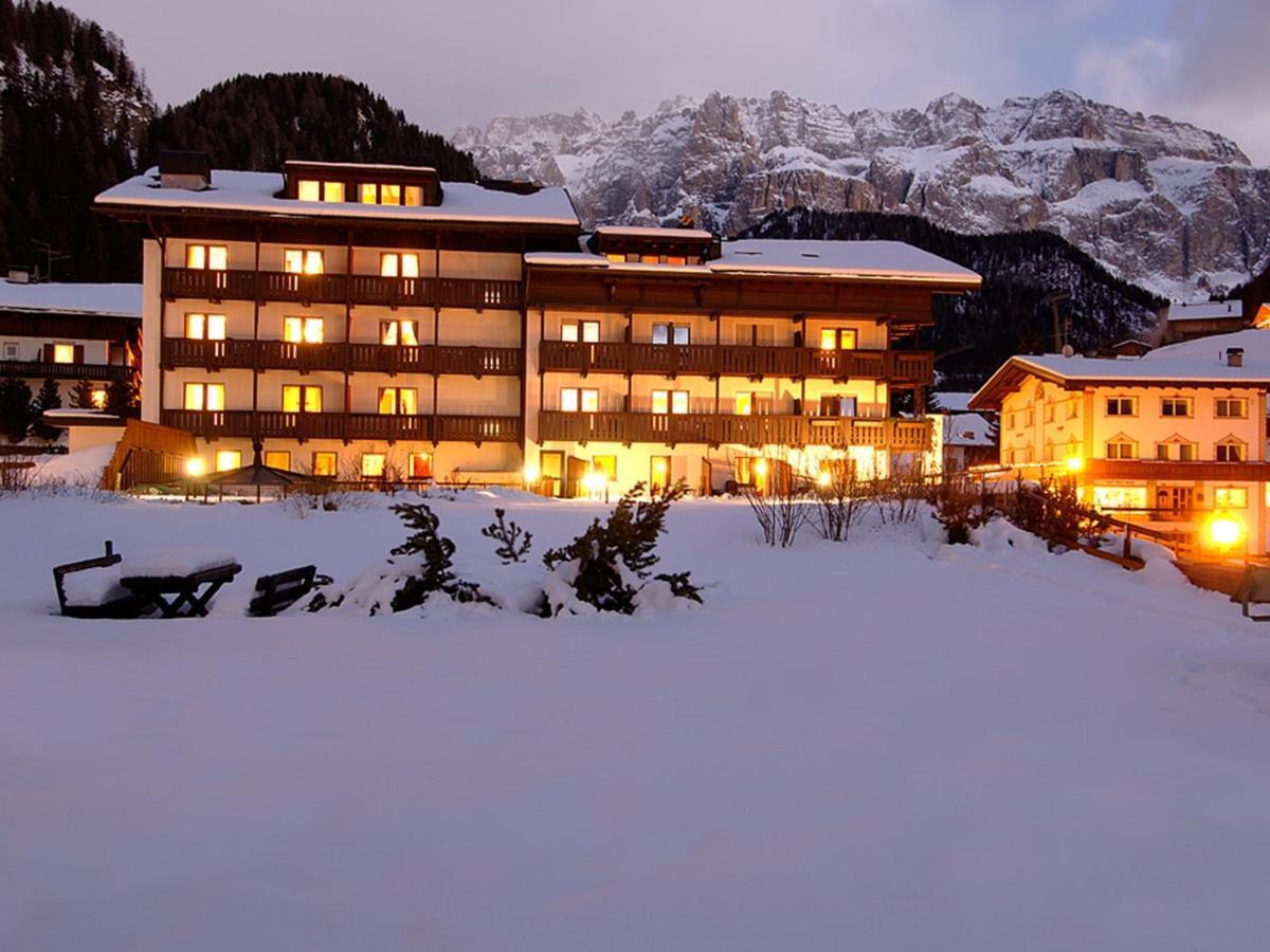 Hotel Antares Σέλβα ντι Βαλ Γκαρντένα Εξωτερικό φωτογραφία